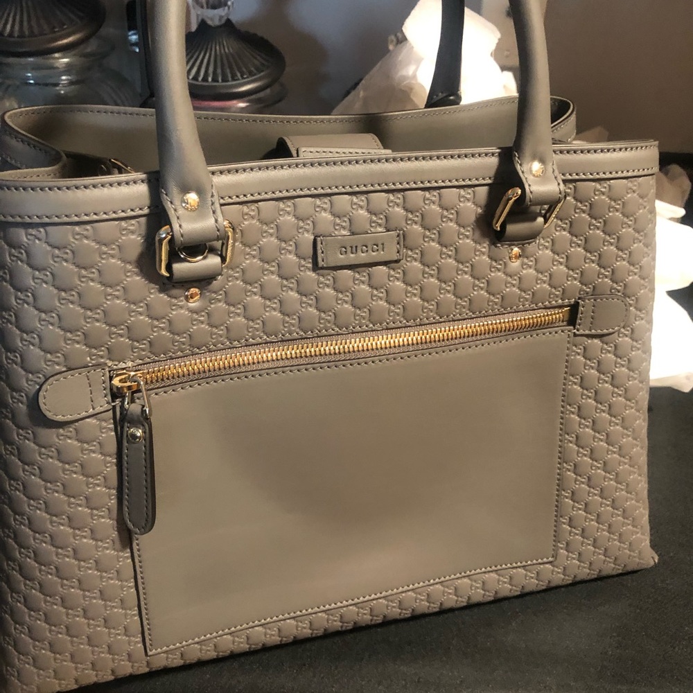 Authentic Leather Gucci Handbag NWT - Picture 3 of 8